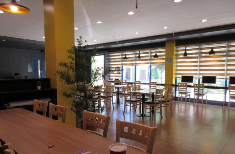 Cebu Blue Ocean 　カフェテリア