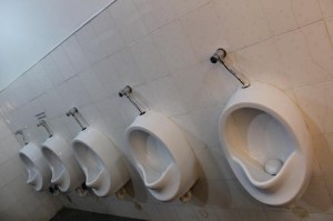 philinter_restroom-4