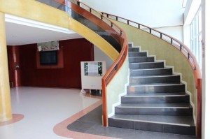 philinter_school-stairs 